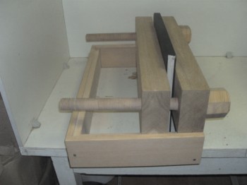 тиски дуб 1.jpg (51.47 КБ) 19285 просмотров материал дуб